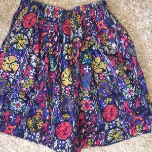 VINTAGE NIKE SHORTS